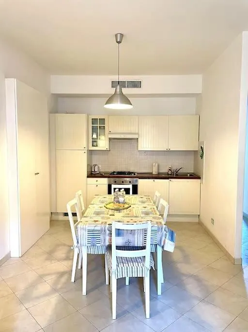 Apartament Splendido Trilocale A Due Passi Dal Mare Santa Margherita Ligure Włochy
